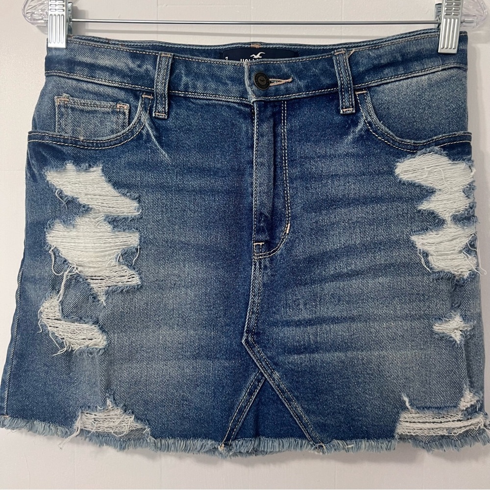 Hollister High Rise Vintage Stretch Distressed Denim Mini Skirt Size 7 28